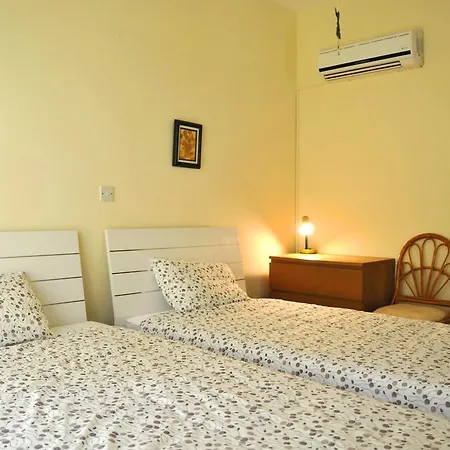度假居 Rena's House 利马索尔