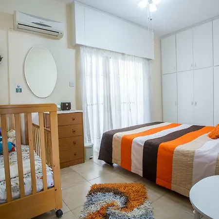 Case de vacanță Rena's House Limassol