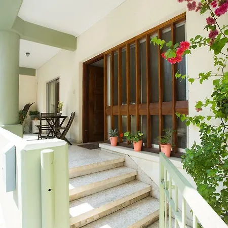 Rena's House
